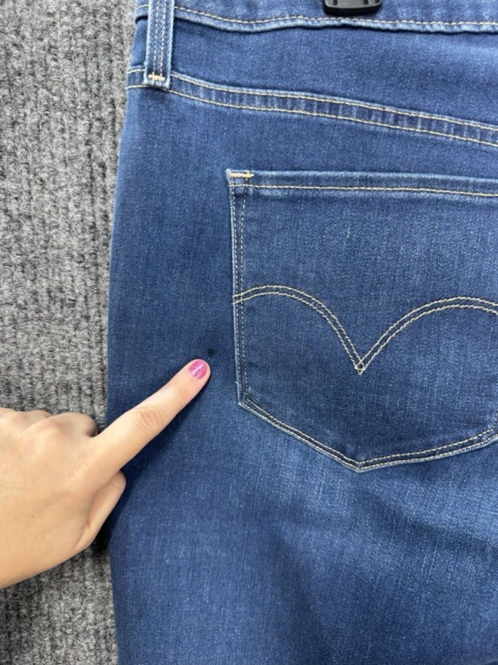 Levis 315 Shaping Boot Cut Jeans Womens 22W M Medium Wash Mid Rise Stretch NEW - Picture 6 of 15